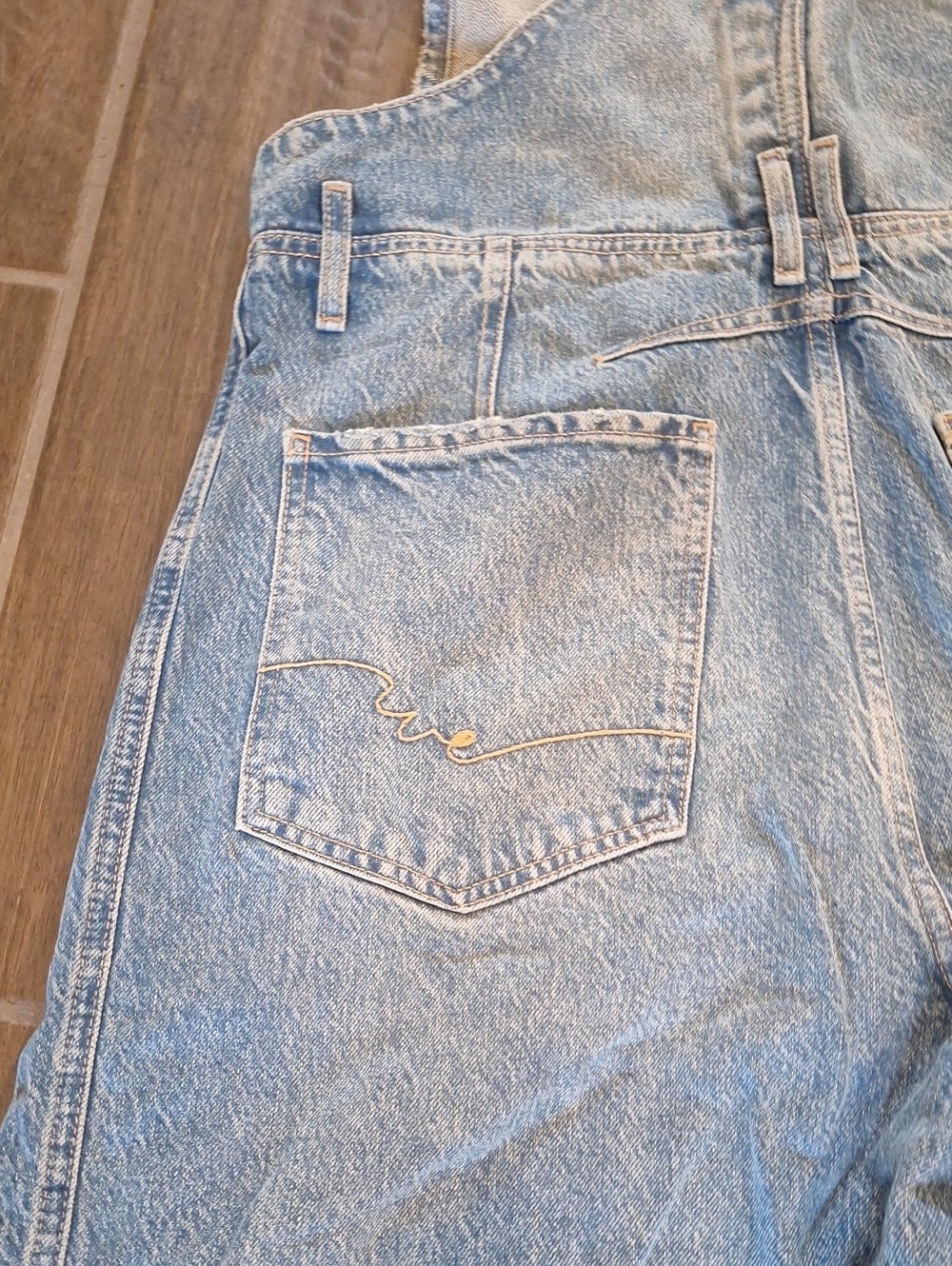 Free People Good Luck Barrel Leg Overalls Blue Cotton Denim XL Farm - Picture 12 of 13
